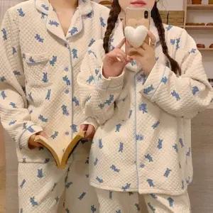 [제이0][제이0]1+1 파랑 토끼 누빔 커플 잠옷 파자마 세트