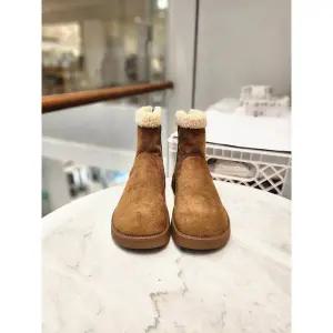 [발리스윗](김해점)양털인조스웨이드부츠SO9WAS21