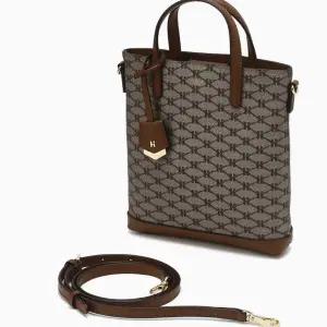 [헤지스]카키 시그니처 패턴 미니 크로스백 HIBA5E730K2_s