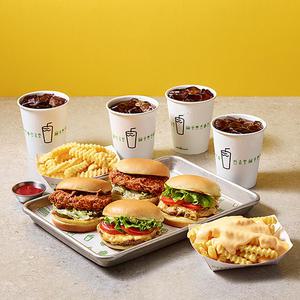 쉑버거 2개+치킨쉑 2개+프라이+치즈프라이+소다(S)4잔