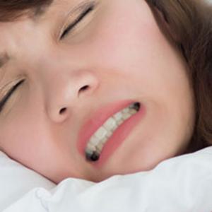 이빨가는거방지 팔자주름마우스피스 이악무는습관교정 잘때이꽉무는습관