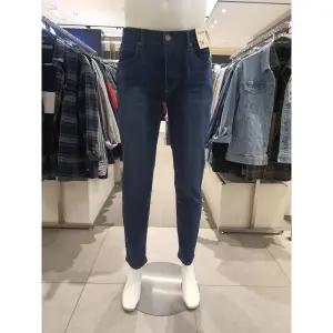 [롯데백화점]뱅뱅 남녀공용 속밴드 기모 테이퍼드 스판 청바지 NQH780