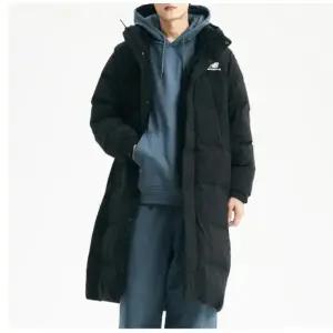 [뉴발란스] UNI 액티브 롱 구스다운 블랙 (NBNPD42923_19)