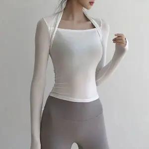 [콩심팥심]여성 레이어드스타일 슬림핏 긴팔 탑 필라테스 요가복