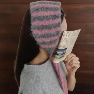 여성 겨울 배색 스트라이프 긴 끈 부클 니트 귀도리 귀마개