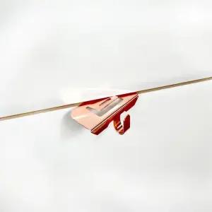 무타공 아트월 브라켓 틈새 고정핀 셋쿡 도금형