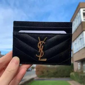 [정품] 생로랑 YSL 그랑 드 뿌드르 마틀라세 레더 카드 케이스 3컬러