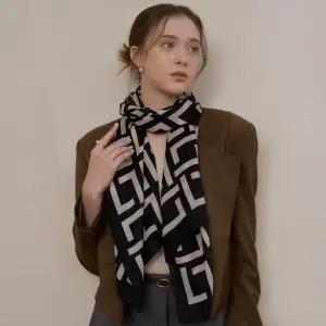 [최초가 89 000원]스타일시티 울 롱 스카프 SE149W318