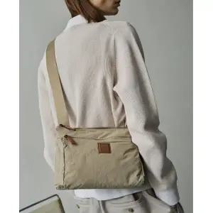 갤러리아 DBBA5EG11 닥스 베이지 초경량 미니크로스백