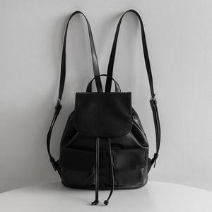 [LAINI]자체제작 모던 레더 셔링 투 앞 포켓 레더 백팩 lm 7095c_P400547981