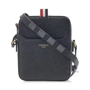 [라벨루쏘]  FW25 남성 4바 버티컬 카메라백 UAG189A L0090 001