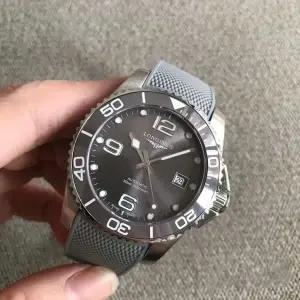 Longines Hydroconquest 시계 [세금포함] [정품] - 블랙 다이얼, 고무 스트랩, 300m WR 명품시계 손목시계