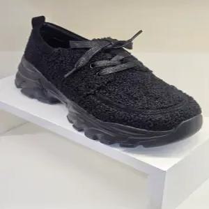 [바바라] 바바라 BBH545 퍼 기모내피 청키 스니커즈