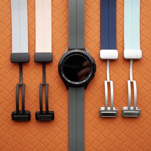 갤럭시워치3 45mm 갤럭시워치6 갤워치5 워치4 호환 D버클 자석 스트랩