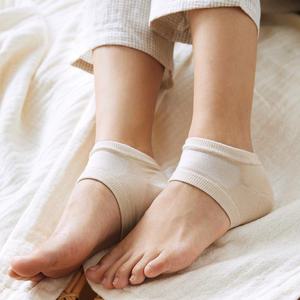 허그플러스 닥섬유 각질양말 뒤꿈치 보습양말 4켤레 건조한 발관리 뒤꿈치 풋케어