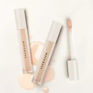 웨이크메이크 디파이닝 커버 컨실러 6g - 잡티커버 리퀴드형 팁컨실러 R