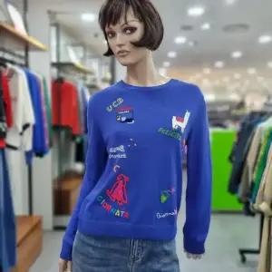 베네통/애플아울렛/자수 레터링 스티치 슬림 니트/BAKP11341