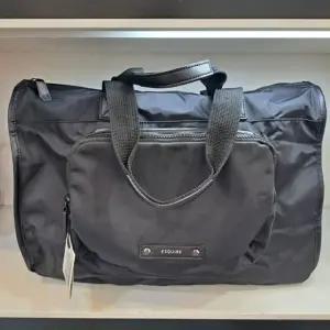 [갤러리아] 에스콰이아 크루즈 보스턴백 EHCFHB109BK