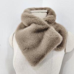 [애슬릿] 밍크 페이크퍼 와이드 자석 머플러 털 목도리