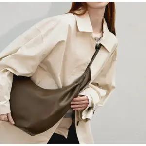 [롯데백화점]랩 라지 호보백(AR7AB228)