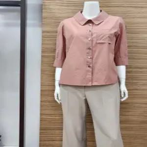 [포라리]뒷중심후라쉬포인트로 젊고세련되며깔끔하게입을수있느제품 SB24071