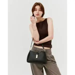 [NS홈쇼핑]DCBA5F161 닥스 블랙 소가죽 체크 장식 포인트 숄더백[35380751]