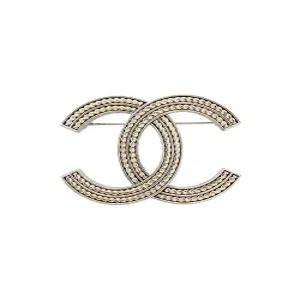 [엘러브] 새상품  VIP 기프트 25A CC로고 브로치 샴페인골드/실버 5ET1693