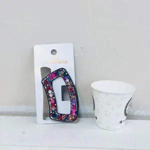 [콩심팥심]성인 1P 색상랜덤 큐빅 08 집게핀