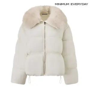 [롯데백화점]미니멈 [미니멈 에브리데이]카라 퍼 배색 스트링 패딩 점퍼 (EB4JJ008D)