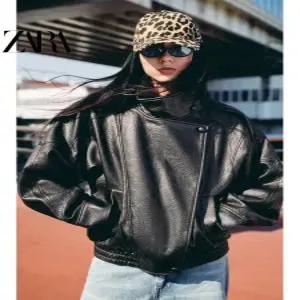 ZARA 자라 TRF 하이넥 레더 점퍼 4391 872 4391872 800