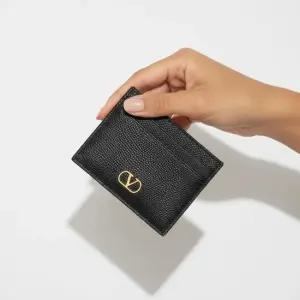 여성 지갑  7W2P0AJ7 SNP 0NO) 25FW