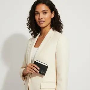 ORB로고 사피아노 슬림  여성 지갑 5403000BU L001N N401