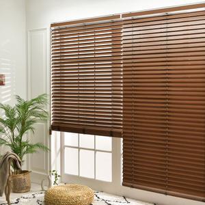 아라크네 프리미엄 우드블라인드 라운드 롤스크린 커튼