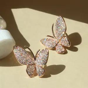 14k G.F 슈슈 나비 귀걸이 EA2787