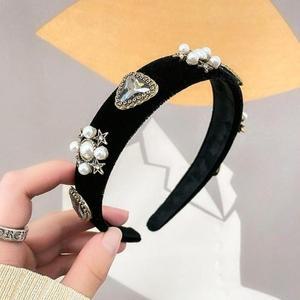 [M7]여자큐빅벨루어크로스포인트대왕머리띠