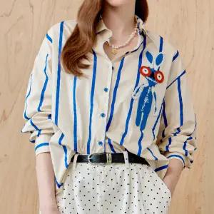 [마쟈]토끼 자수 루즈핏 블루 스트라이프 셔츠 블라우스