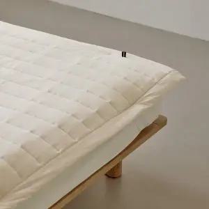 [콤마씨](대전신세계)먼지 없는 고밀도 밴딩 패드 퀸 (3color)