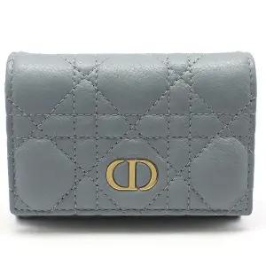 [중고명품]  S5132UWHC 클라우드 블루 까나쥬 카로 글리신 카드 지갑