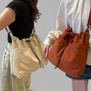 현앤미 스트링 더블 포켓 가방 숄더백 크로스백 손가방 버킷백 여행 나들이