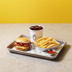 쉐이크쉑 스모크쉑+프라이+소다(S)