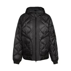 CP컴퍼니 남성 패딩 점퍼 19CMOW047A 110158A 999