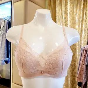 [대구백화점] [비너스]3택1 애쉬메모리 몰드브라 A컵B컵(VBR9000A B KA BK SK)