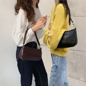 여자 악어가죽 패턴 가벼운 숄더백 미니 바게트백