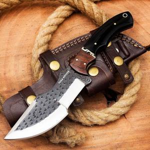 수사 나이프 수제 D2 스틸 트래커 서바이벌 캠핑 블랙 칼집이 있는 사냥 수평 운반 고정 칼날 Forged Tra er