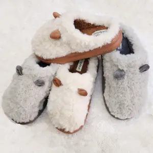 BON귀돌이 커플 털실내화 겨울보온 방한슬리퍼