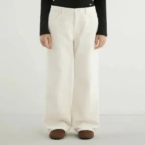 [게스]GUESS 여성 코듀로이 와이드(YP4W9105)