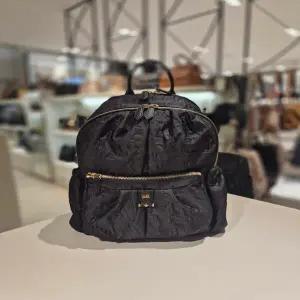 [닥스] DCBA6E503 [CHELSEA] 블랙 플라워 패턴 원단 백팩 닥스핸드백