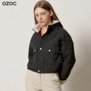 오조크 모크넥 페이크퍼 배색 패딩 점퍼