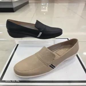 [엘칸토] 여성 천연가죽 컴포트 쿠셔닝로퍼LCWC06U613