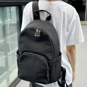[피커]여행용백팩 실용적인가방 데일리 블랙 백팩
